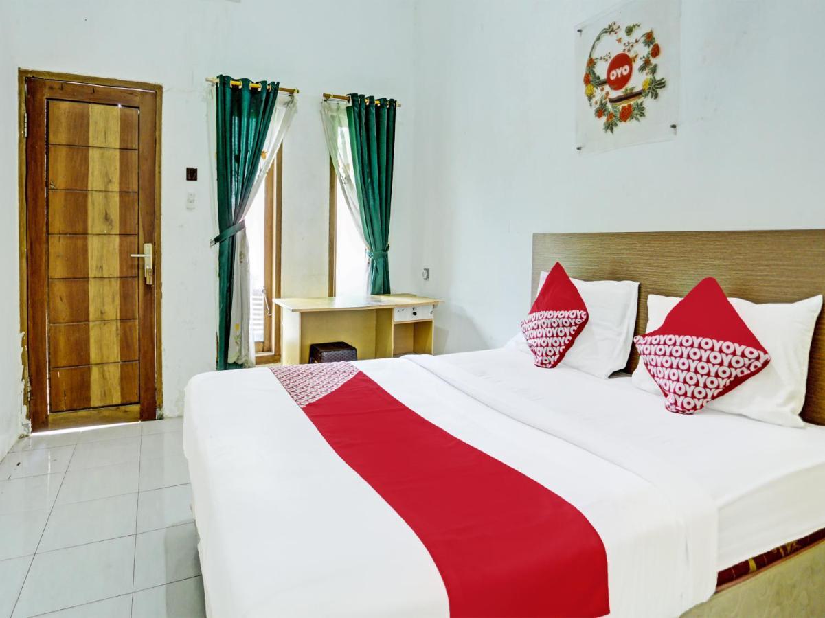 Hotel Super Oyo 1415 Gelora 2*